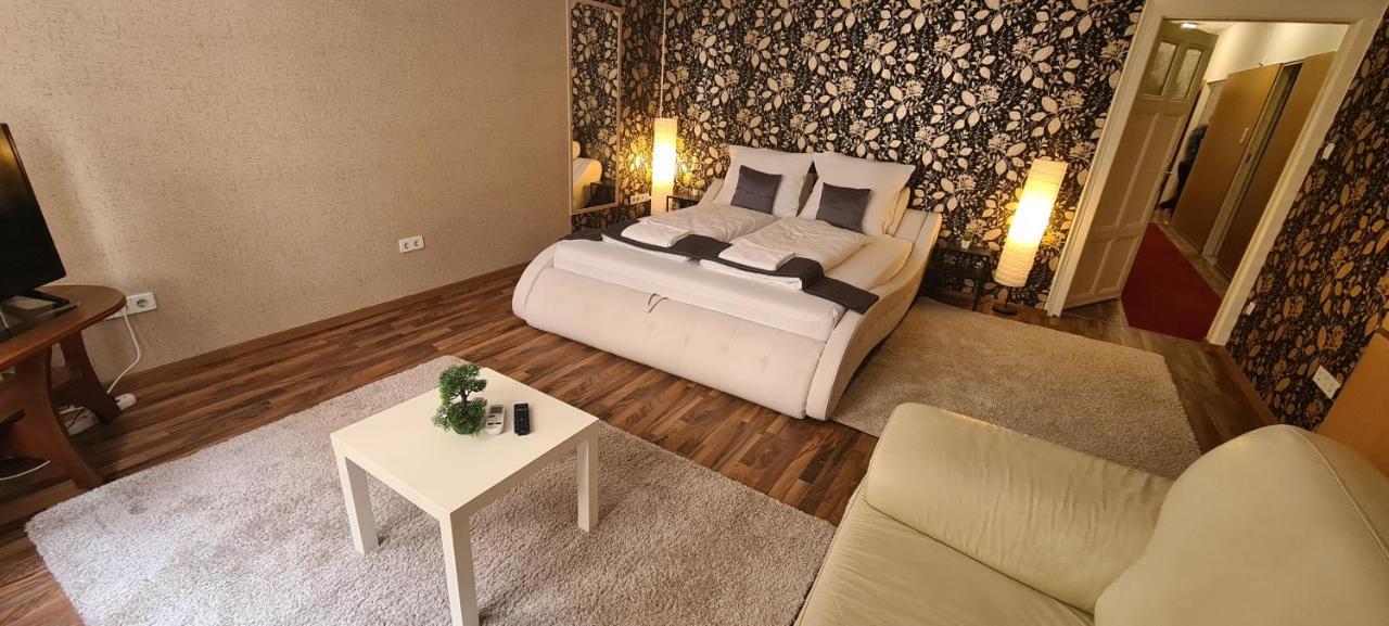 Elegant In The Hearth Of Apartment